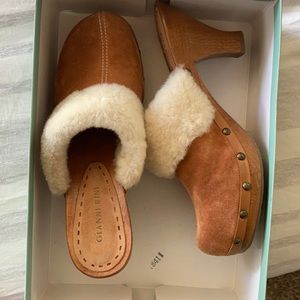 | Gianni Bini Clogs |